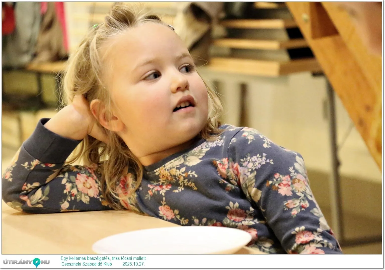 2025.10.27. Egy kellemes beszélgetés, friss tócsni mellett