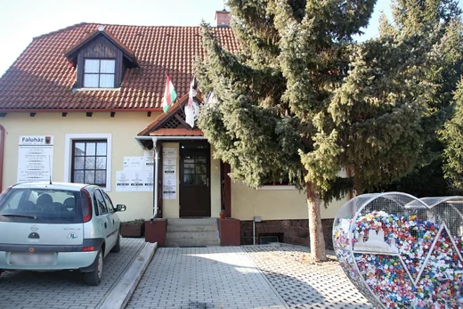 'Csesznek Községi Önkormányzat' cikk borítóképe