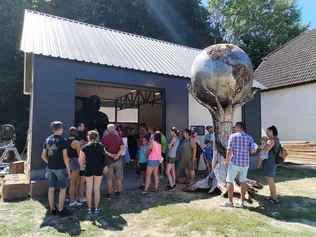 Nyílt napok voltak a Cseszneki fémszobrásznál. borítóképe