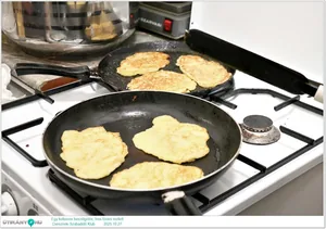 2025.10.27. Egy kellemes beszélgetés, friss tócsni mellett