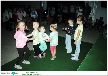 Újra itt van III.