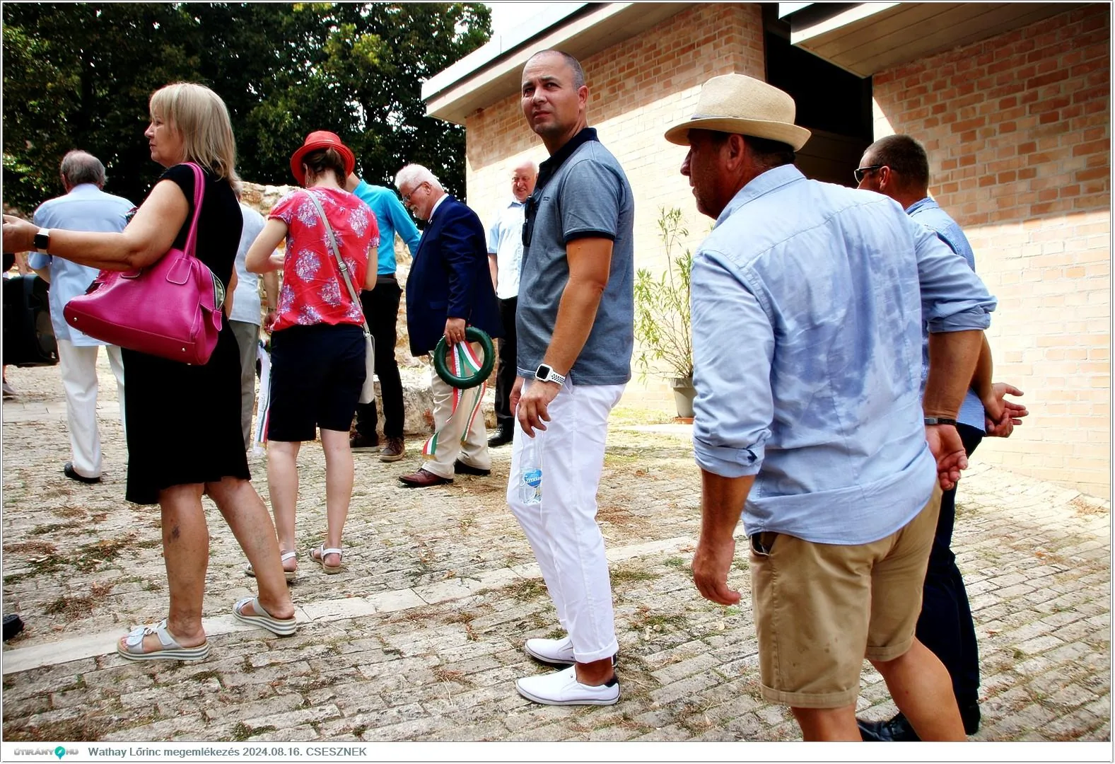 Fotók, Útirány.hu