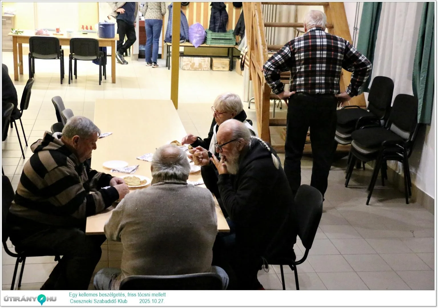 2025.10.27. Egy kellemes beszélgetés, friss tócsni mellett